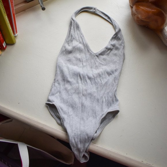 Urban Outfitters Grey Ribbed Halter Bodysuit Tank - Picture 2 of 6